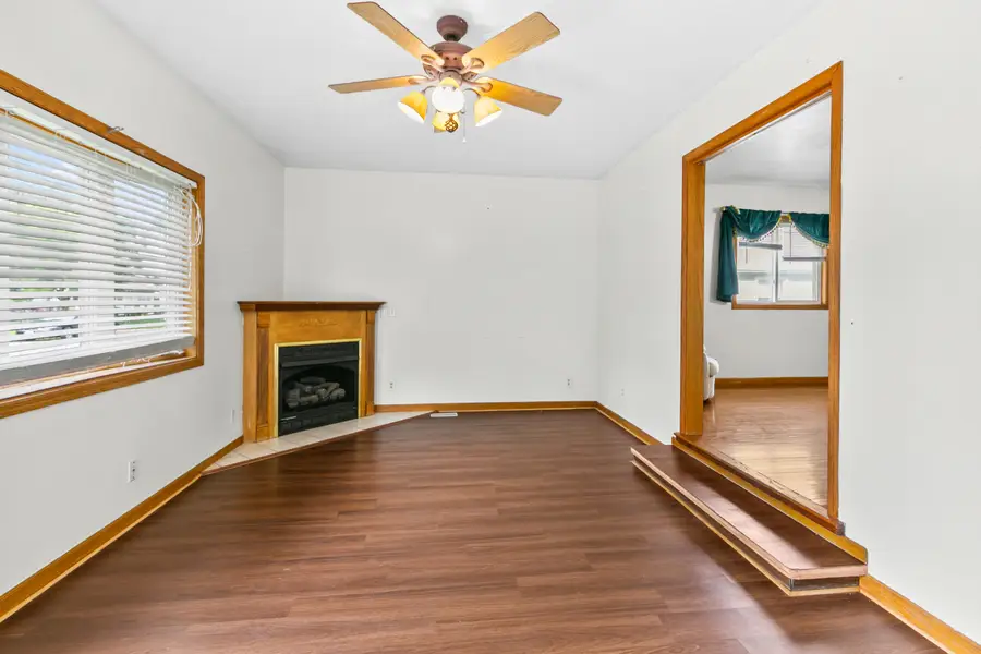 3604 3rd Avenue, Council Bluffs, IA 51501 - #2