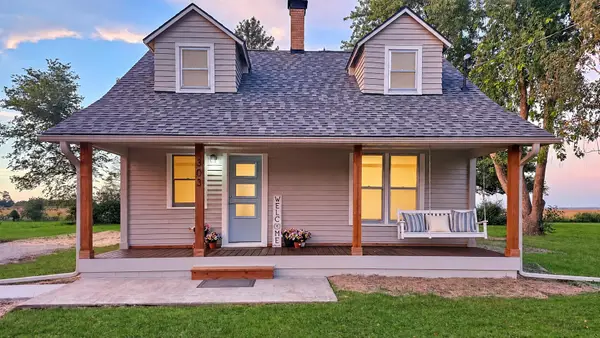 303 Cedar Street, MONDAMIN, IA 51557
