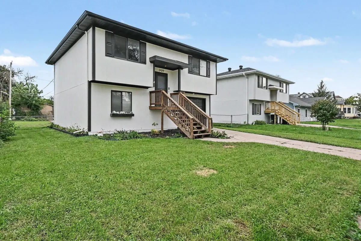 2429 8th Avenue, Council Bluffs, IA 51501 - #1