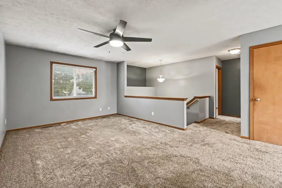 2429 8th Avenue, Council Bluffs, IA 51501 - #3