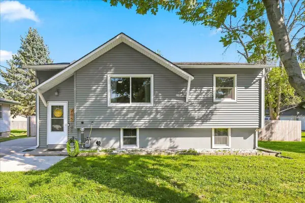 205 Greenhaven Road, COUNCIL BLUFFS, IA 51503