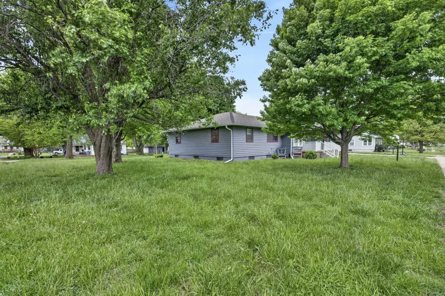801 Mobile Avenue, Farragut, IA 51639 - #2