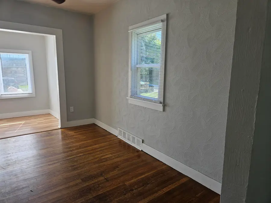 2736 Avenue A, Council Bluffs, IA 51501 - #3