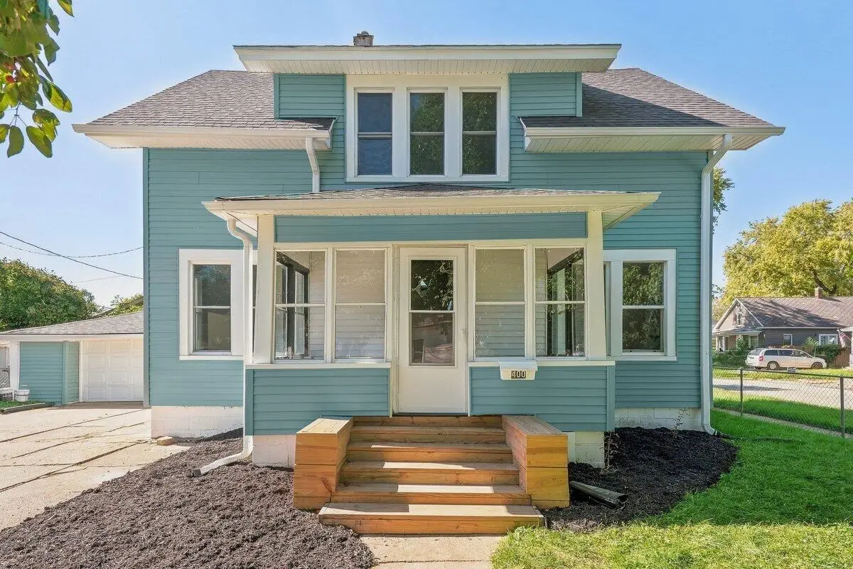 400 S 18th Street, Council Bluffs, IA 51501 - #1