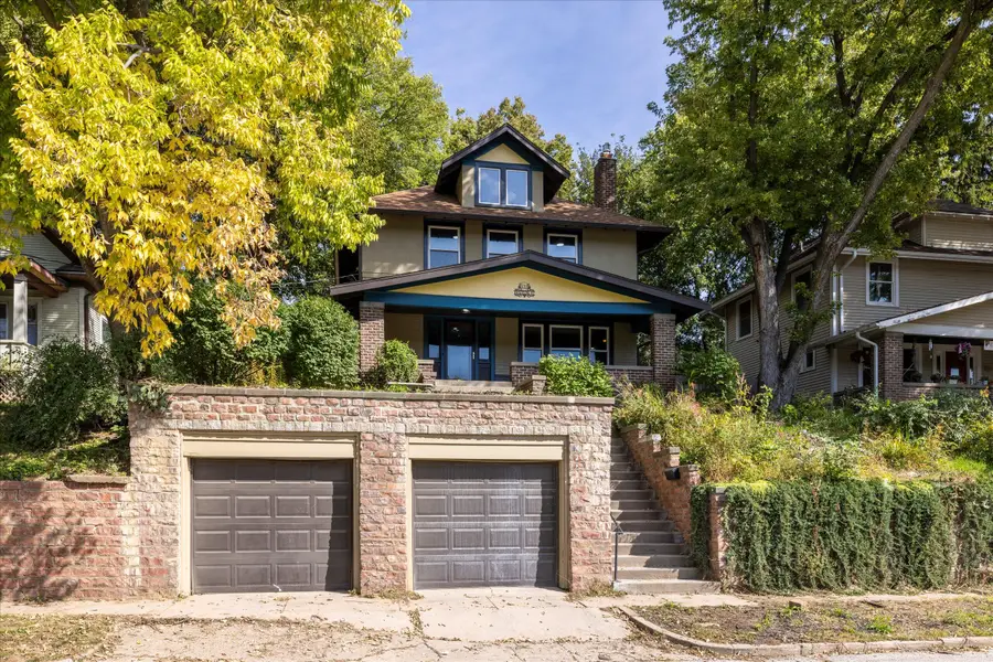 533 Benton Street, Council Bluffs, IA 51503 - #2