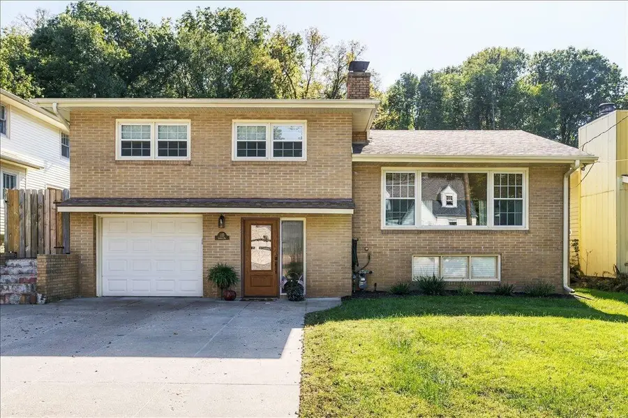 225 Linden Avenue, Council Bluffs, IA 51503 - #3