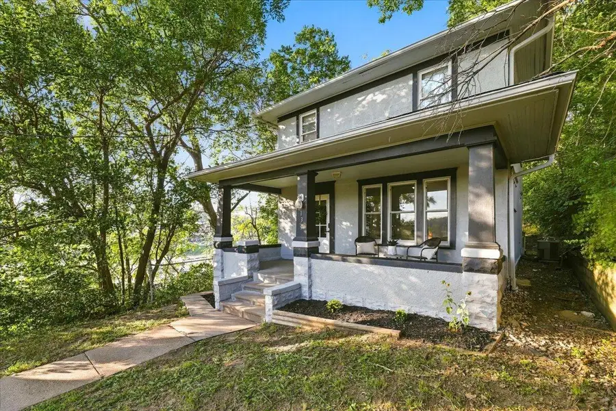 137 Nicholas Street, Council Bluffs, IA 51503 - #2
