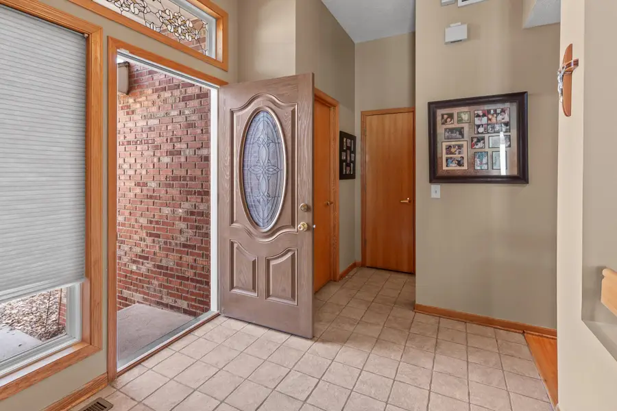 1004 Shoal Point Drive, Carter Lake, IA 51510 - #3