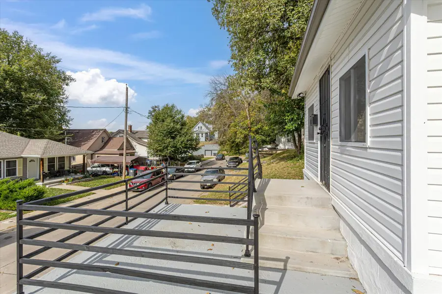 615 Stutsman Street, Council Bluffs, IA 51503 - #3