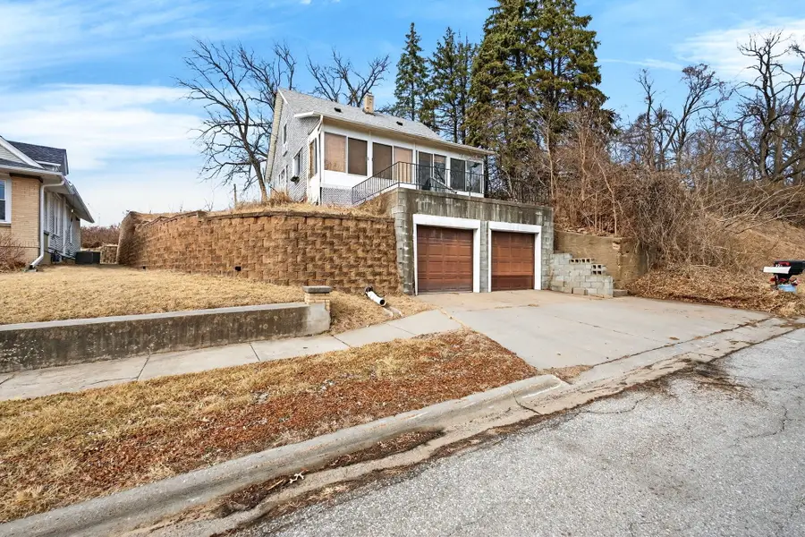 28 Canning Street, Council Bluffs, IA 51503 - #2