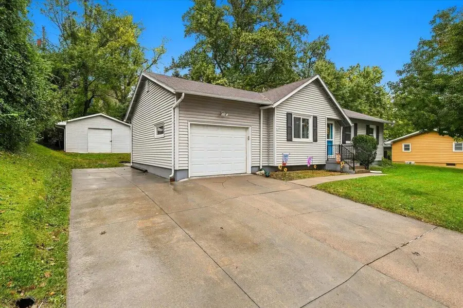 226 Pickardy Lane, Council Bluffs, IA 51503 - #2