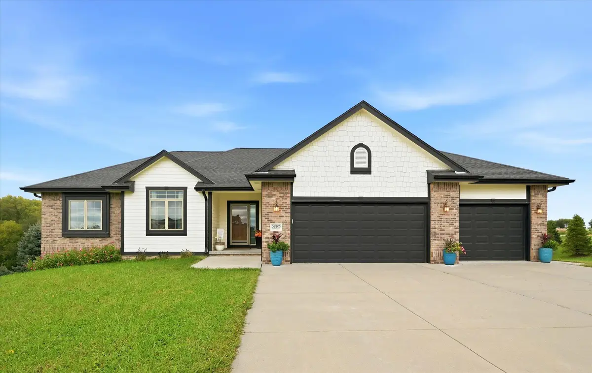 58915 289th Street, Malvern, IA 51551 - #1