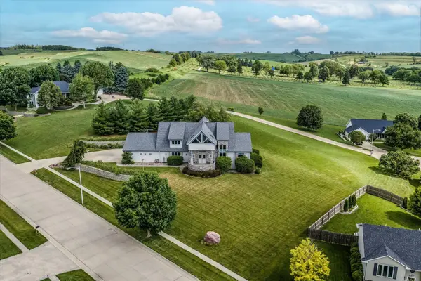 211 Fischer Drive, WOODBINE, IA 51579