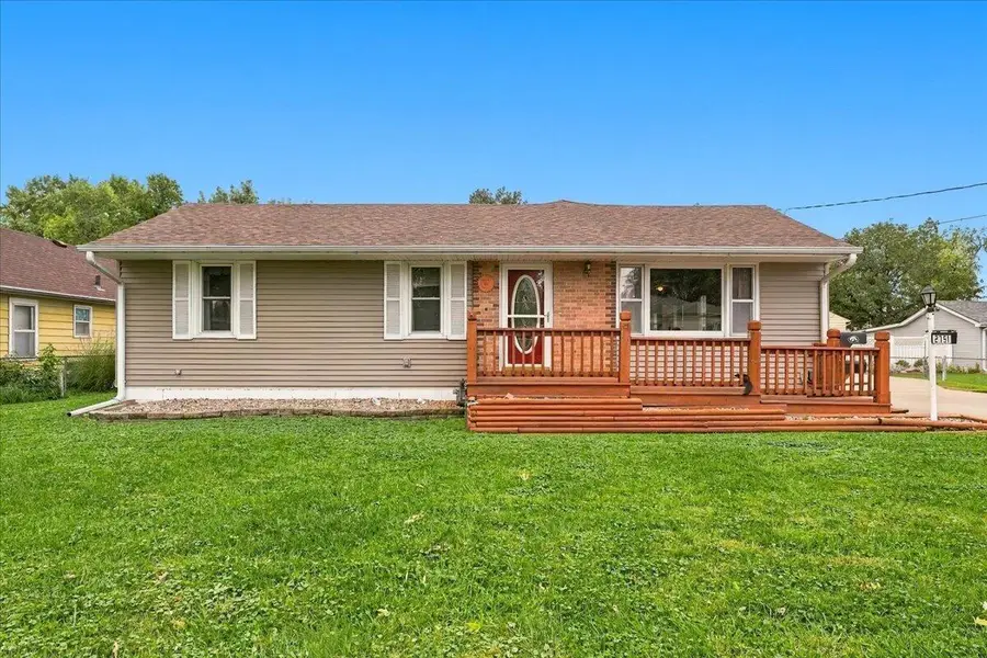 2751 Avenue I, Council Bluffs, IA 51501 - #2