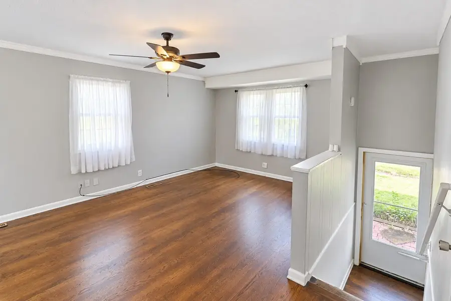 919 Avenue P, Carter Lake, IA 51510 - #2