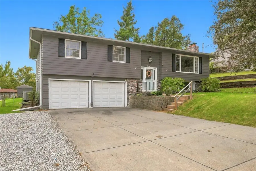 907 Townsend Street, Glenwood, IA 51534 - #2