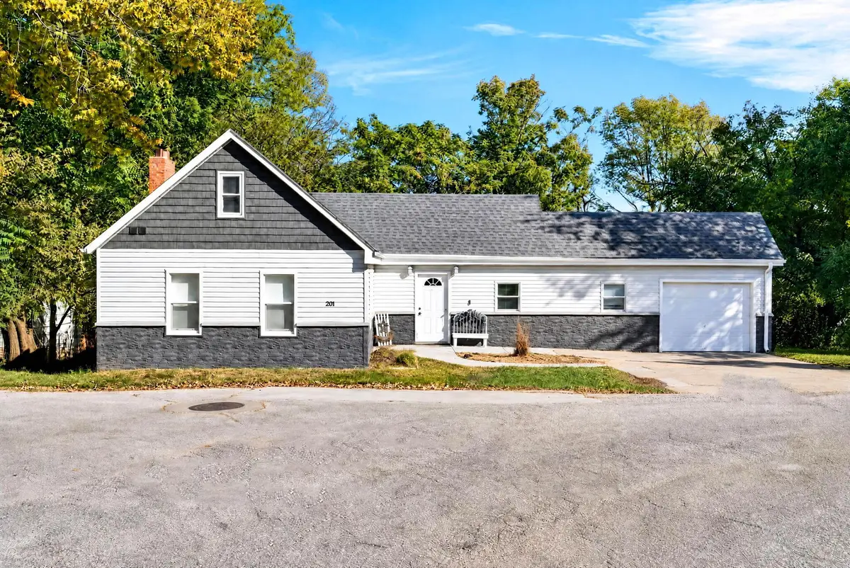 201 Greenwood Street, Council Bluffs, IA 51503 - #1