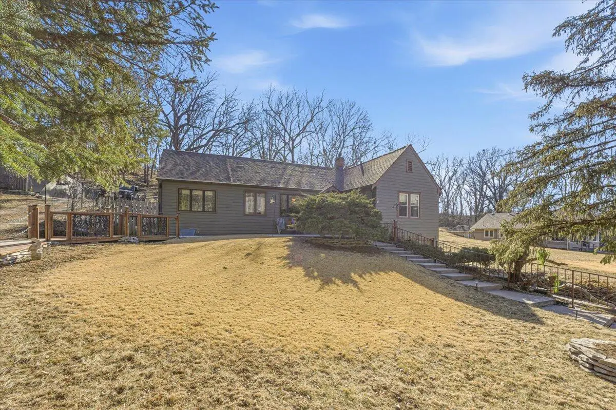 155 S Linden Avenue, Council Bluffs, IA 51503 - #1