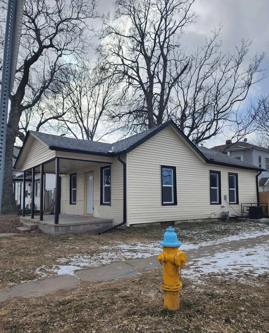 224 N 8th Street, Council Bluffs, IA 51503 - #2