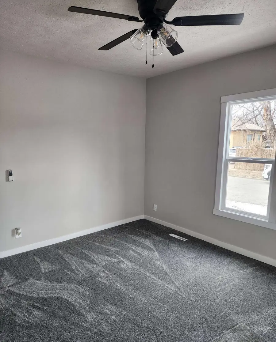 224 N 8th Street, Council Bluffs, IA 51503 - #3