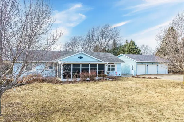 2541 Donna Reed Road, DENISON, IA 51442