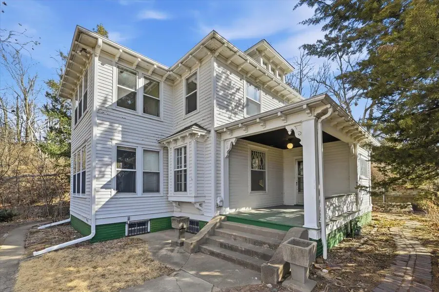 103 S 3rd Street, Council Bluffs, IA 51503 - #3