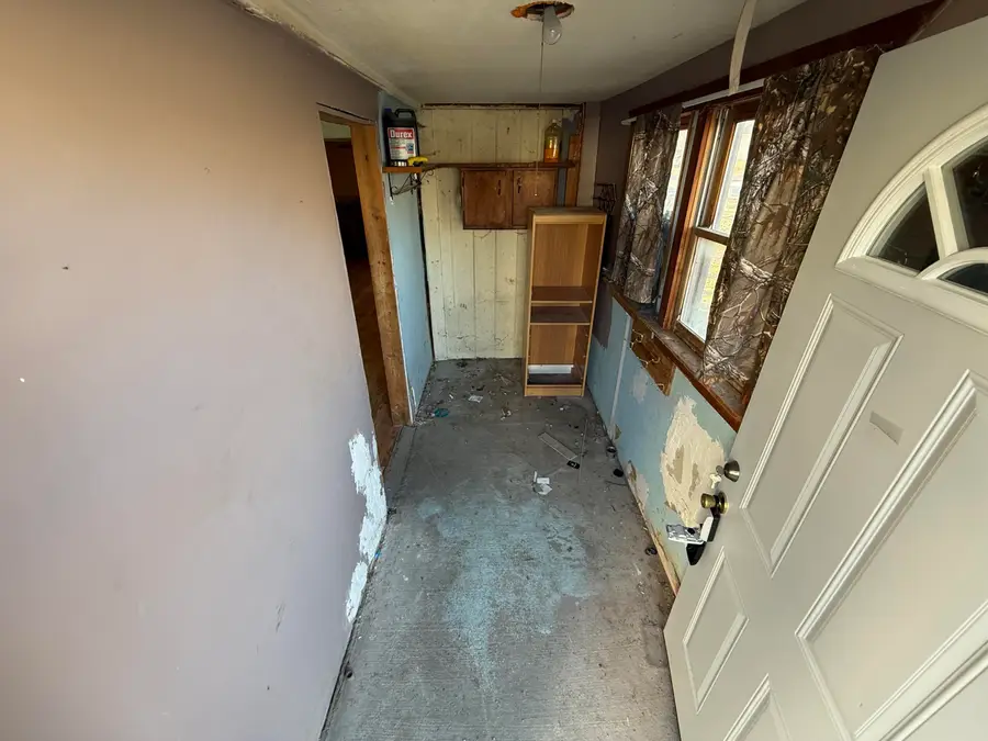 305 Washington Street, Carson, IA 51525 - #3