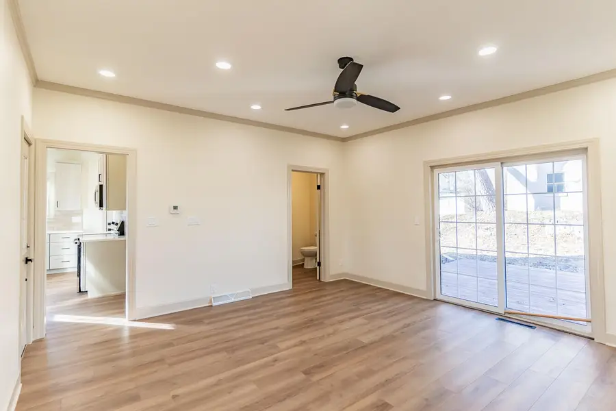 1207 E Valley Street, Red Oak, IA 51566 - #3