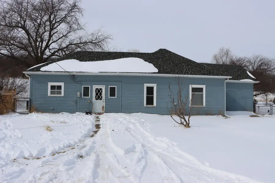 2044 Easton Trail, Pisgah, IA 51564 - #2