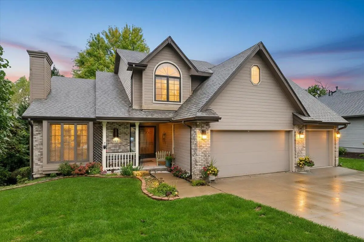 952 Tower Ridge Hollow, Council Bluffs, IA 51503 - #1