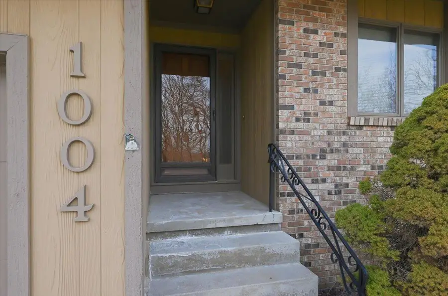 1004 Arbor Ridge Circle, Council Bluffs, IA 51503 - #2