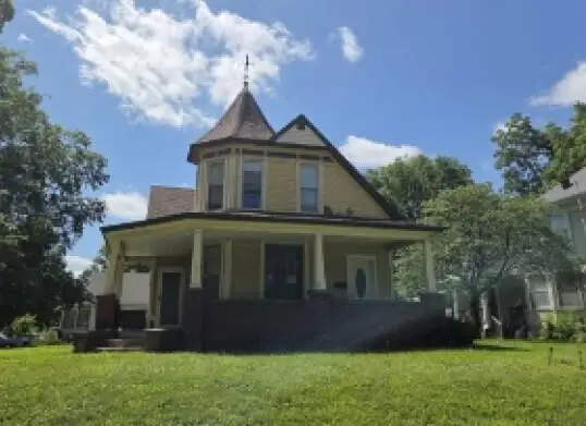 2001 1st Avenue, Perry, IA 50220