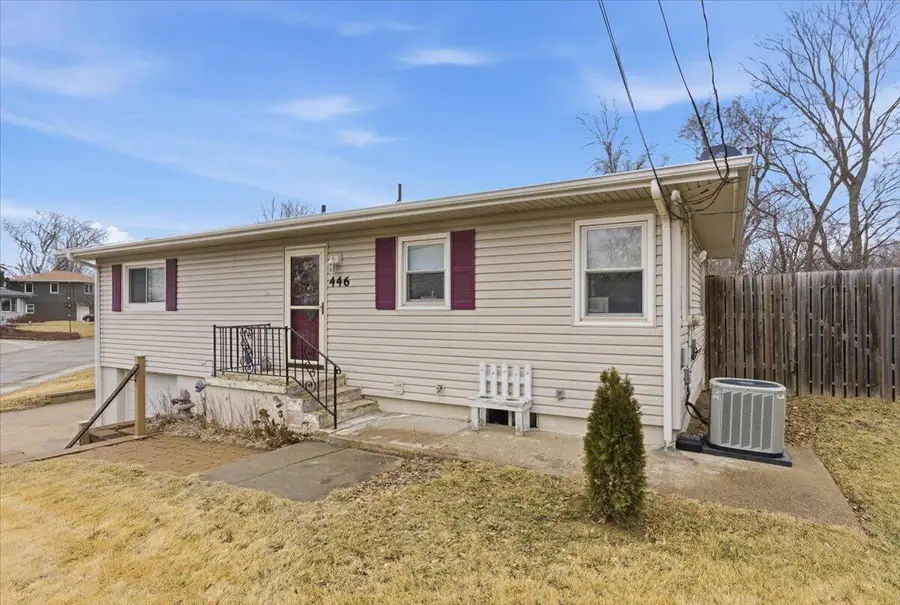 446 Mount Vernon Street, Council Bluffs, IA 51503 - #2