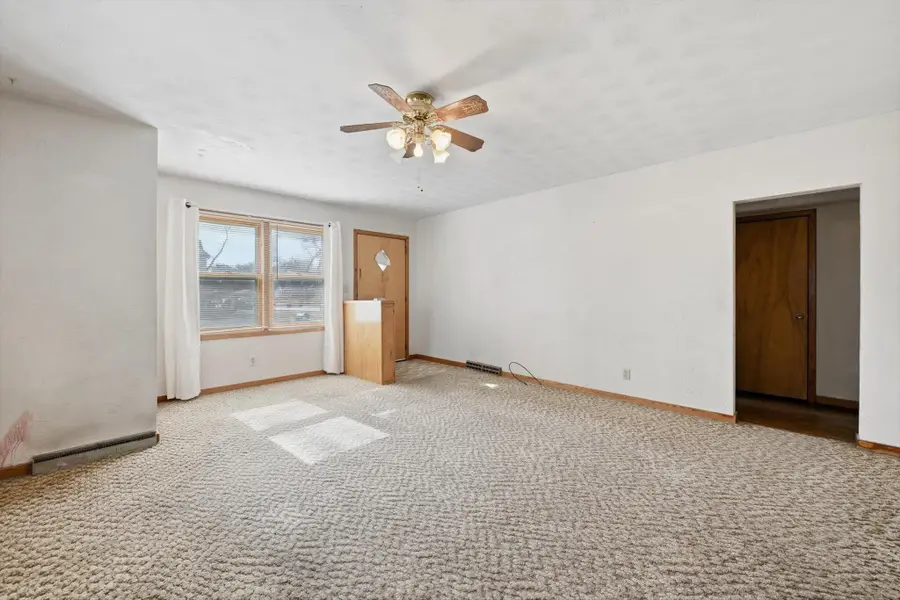 120 W 6th Street, Logan, IA 51546 - #2