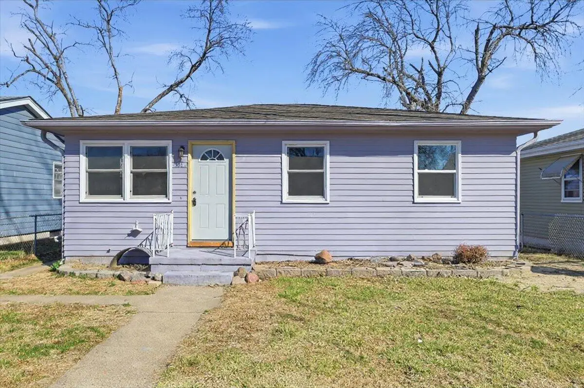 3514 11th Avenue, Council Bluffs, IA 51501 - #1