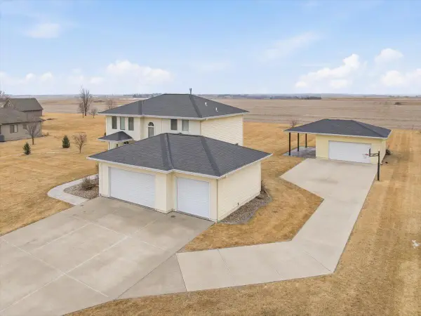 18131 Ashley Lane, COUNCIL BLUFFS, IA 51503