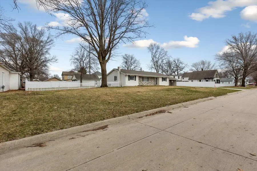 805 4th Street, Griswold, IA 51535 - #3