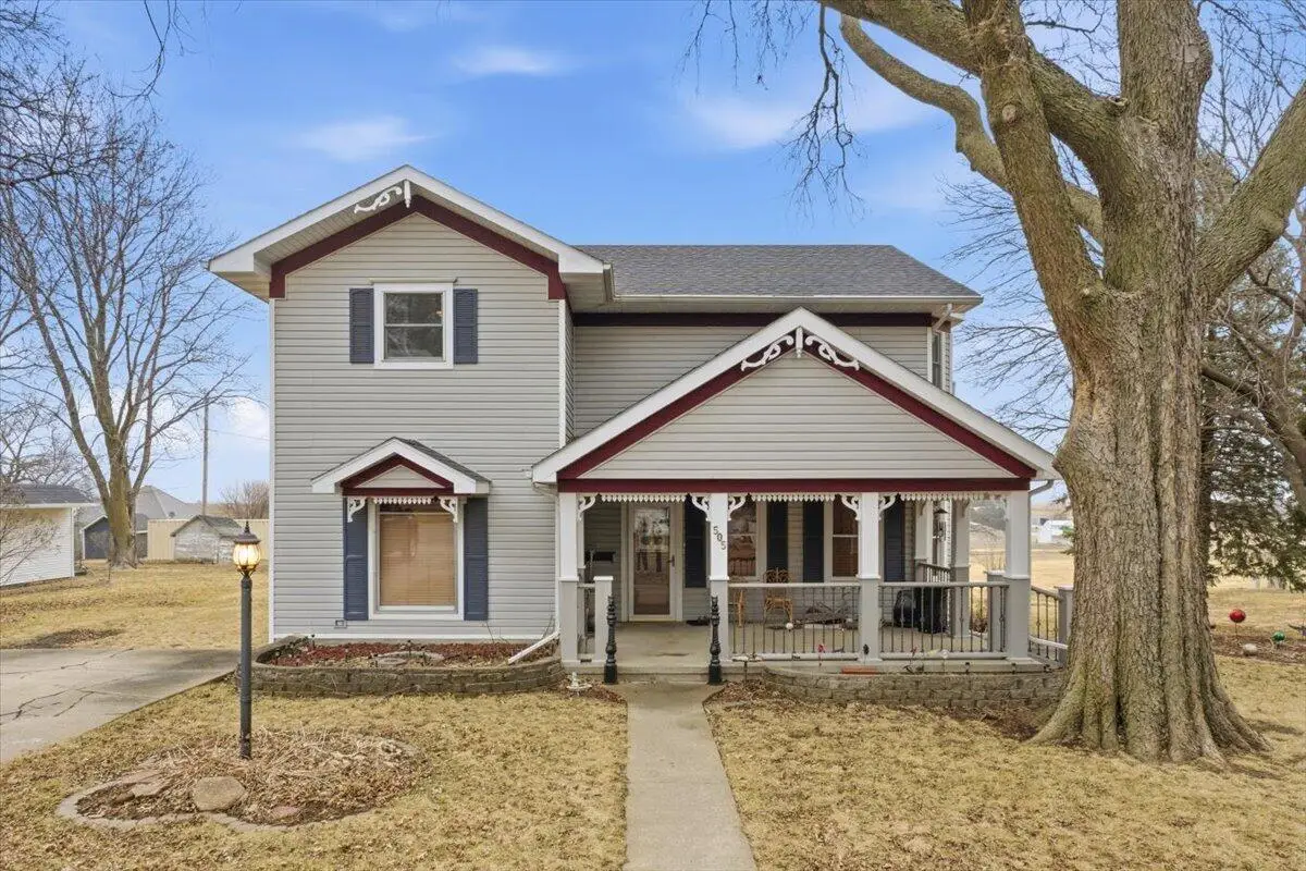 505 Country Street, Walnut, IA 51577 - #1