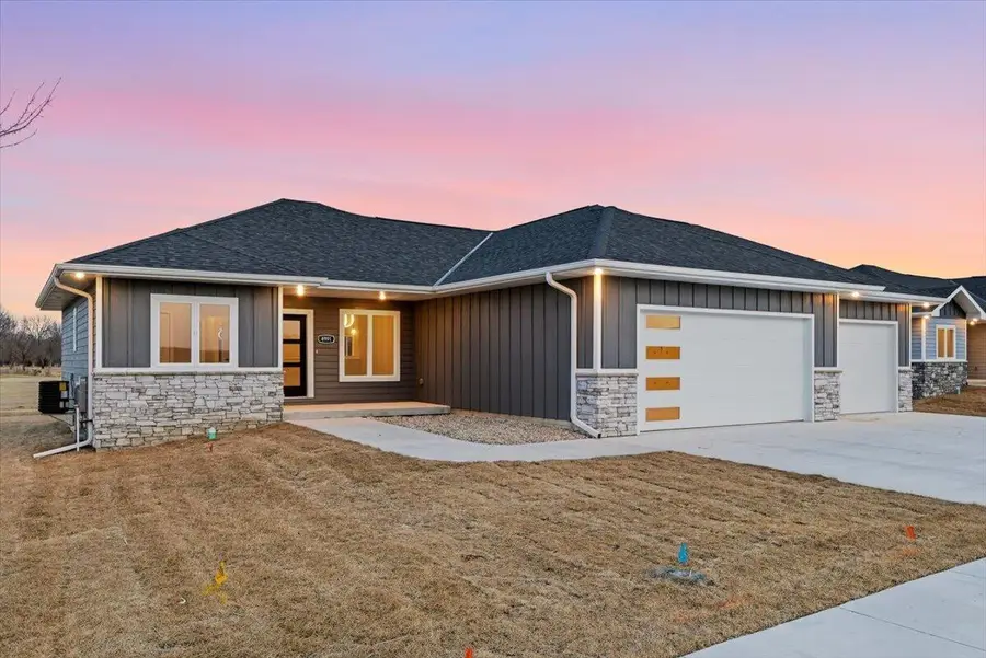 4991 Council Pointe Road, Council Bluffs, IA 51501 - #2