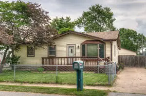 4321 N 14th Street, CARTER LAKE, IA 51510