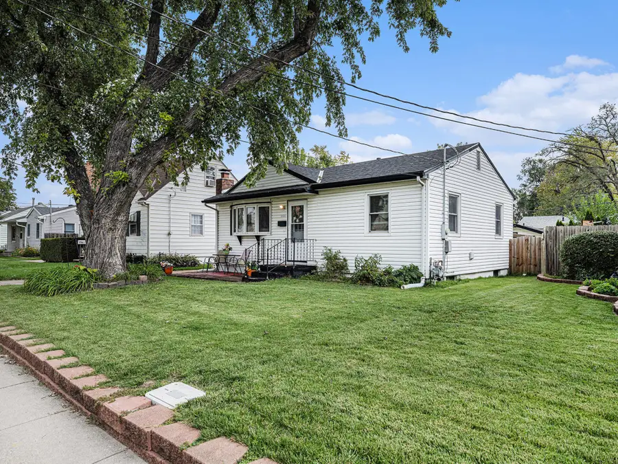 1111 Spruce Street, Council Bluffs, IA 51501 - #2