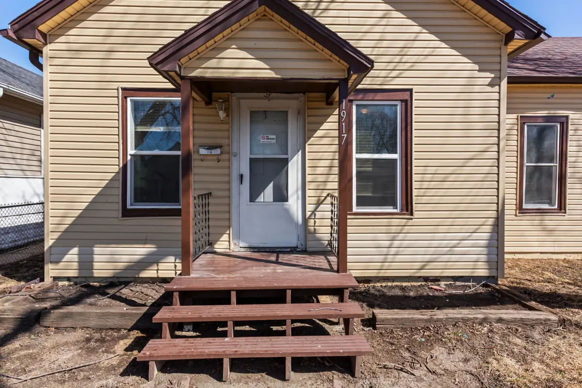 1917 S 11th Street, Council Bluffs, IA 51501 - #1