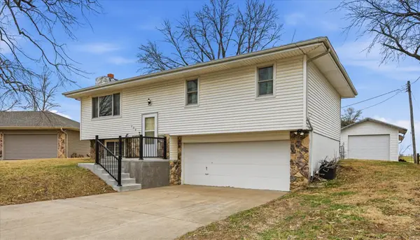 326 Laurie Circle, NEOLA, IA 51559