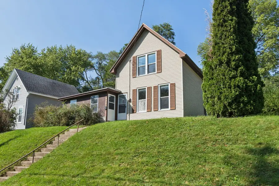 321 N 6 Street, Missouri Valley, IA 51555 - #2