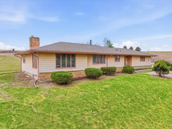 408 Fourth Avenue, PERSIA, IA 51563