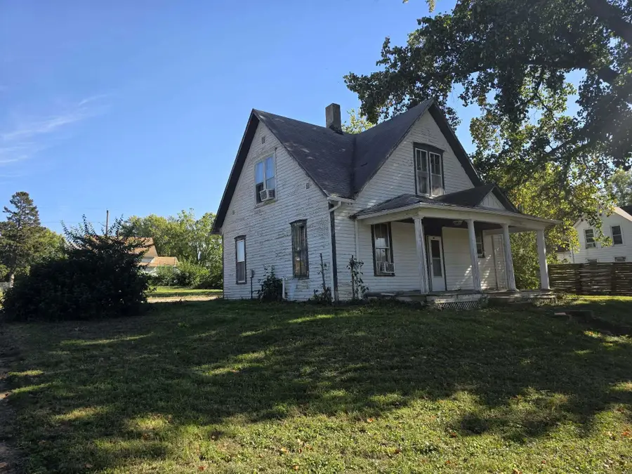 409 Davenport Street, Shelby, IA 51570 - #2