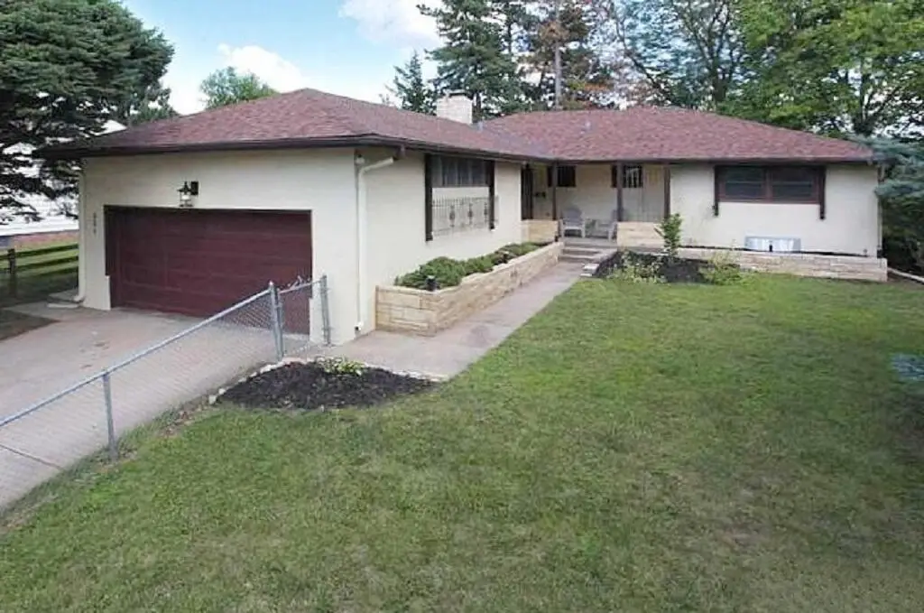 501 N 74th Street Street, Omaha, NE 68114 - #1