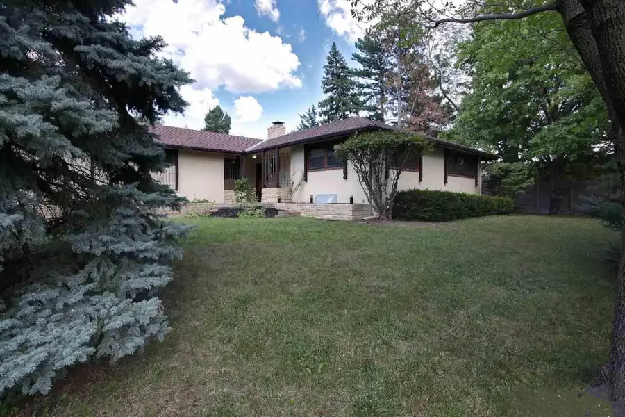 501 N 74th Street Street, Omaha, NE 68114 - #2