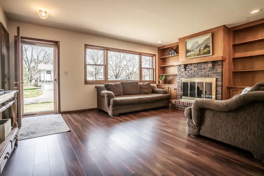 604 Sherwood Drive, Tabor, IA 51653 - #3