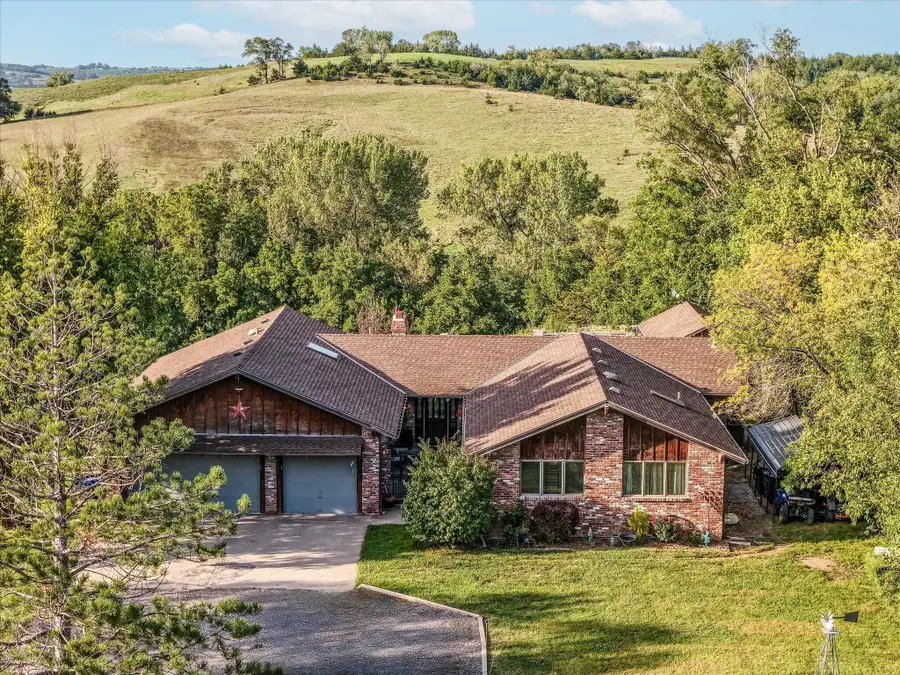 2377 Shea De Lane, Missouri Valley, IA 51555 - #2